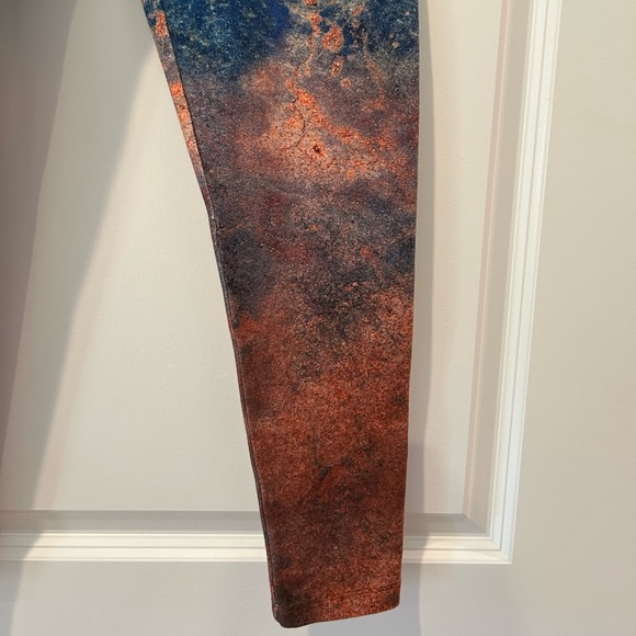 Soft Surroundings Blue and Brown Leggings - Picture 3 of 6